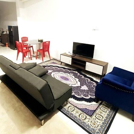 D'Cahaya Homestay Batu Pahat Buitenkant foto