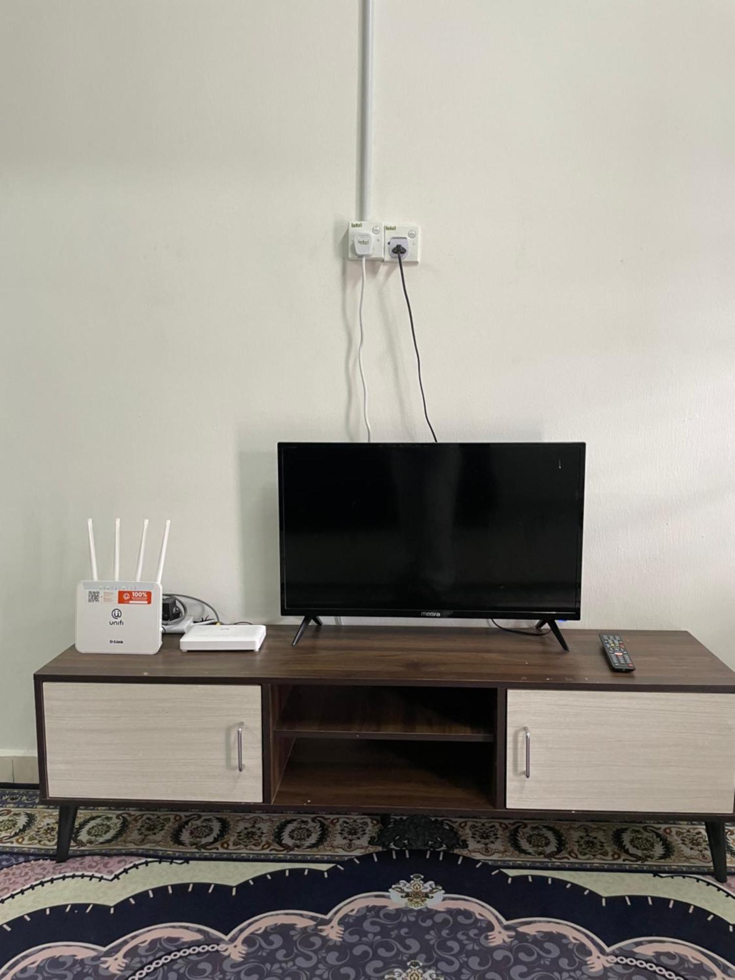 D'Cahaya Homestay Batu Pahat Buitenkant foto