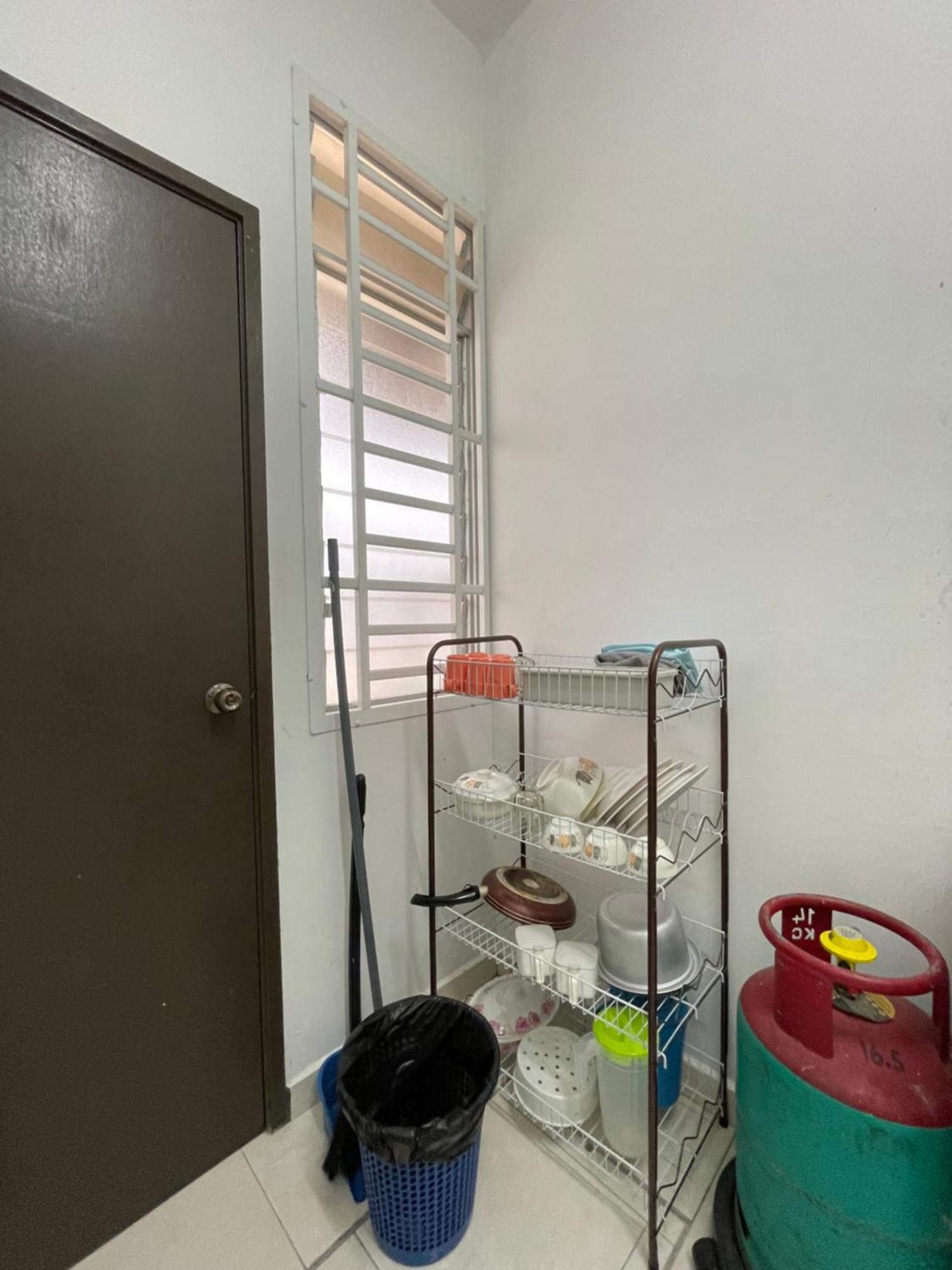 D'Cahaya Homestay Batu Pahat Buitenkant foto
